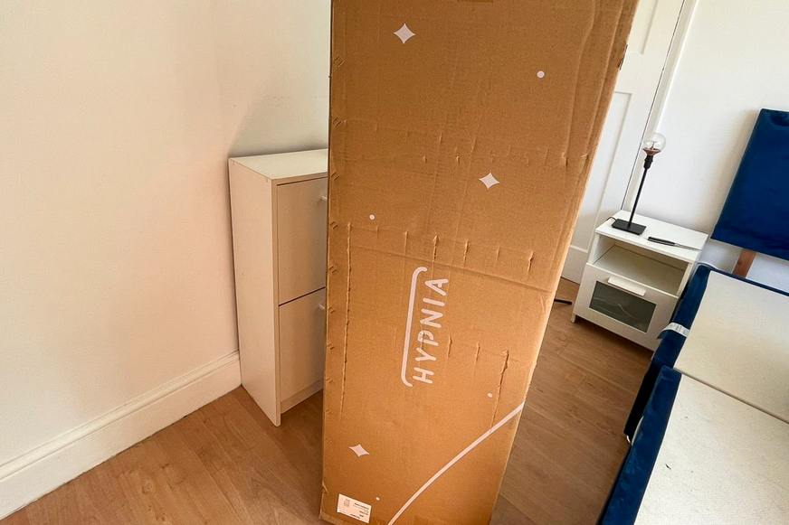 Hypnia Hybrid mattress in box